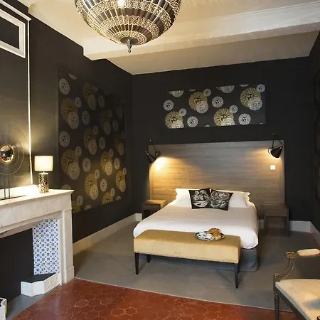 Hotel La Margelle Pernes-les-Fontaines